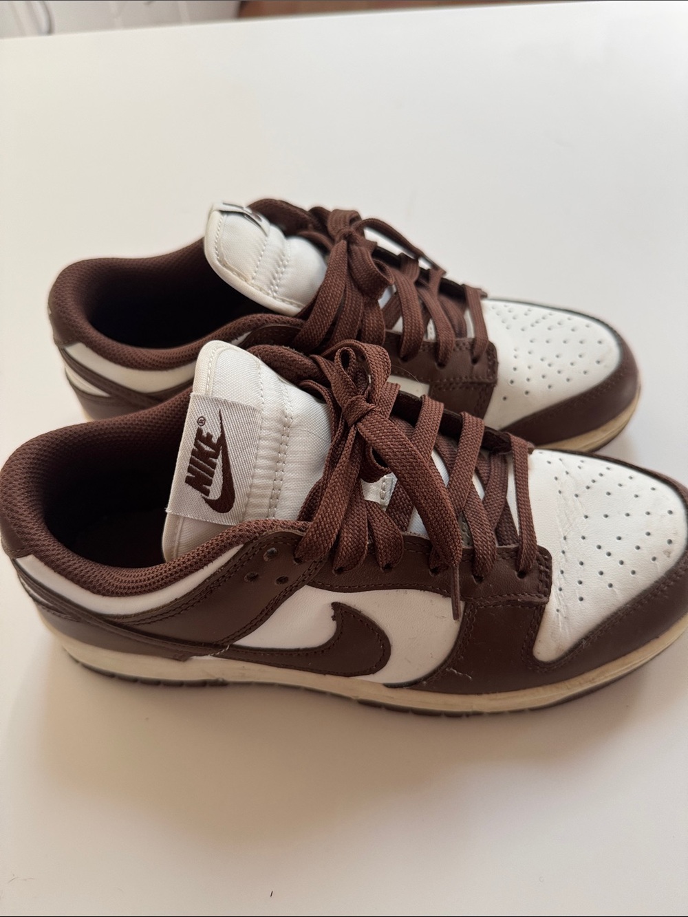Nike Kids White and Brown Low-Top Sneakers